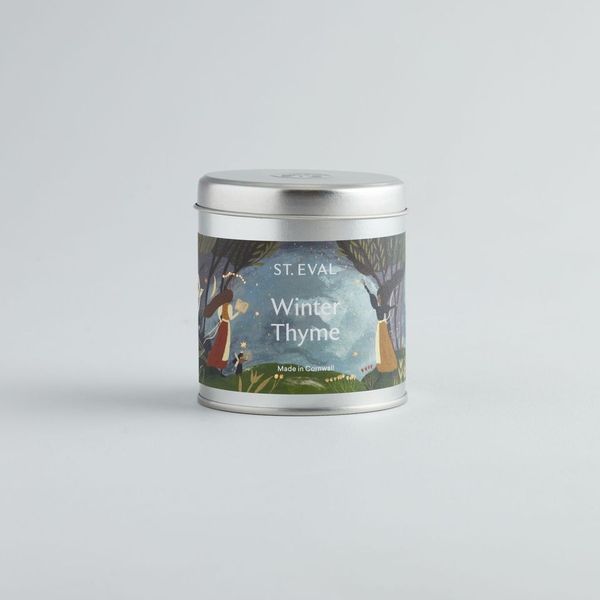 captivating scent captures the freshness of winter greenery
