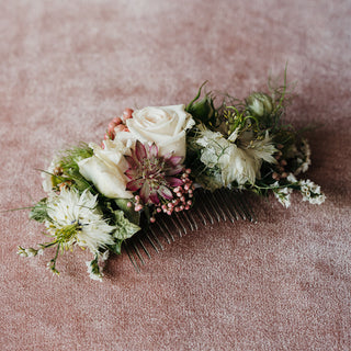 Hair Comb of Flowers
