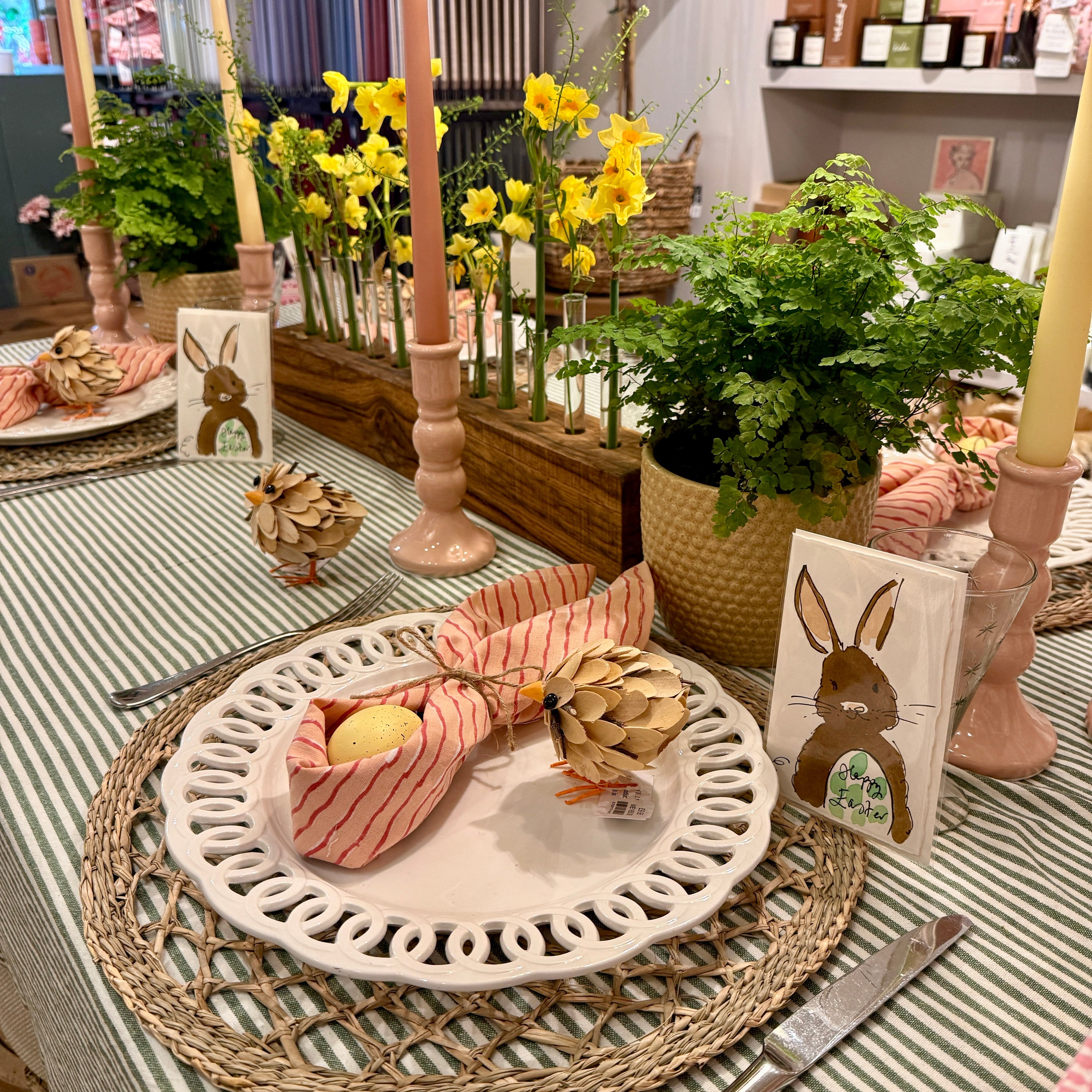 How to Set a Beautiful Easter Table (Using the Best of What’s in Season)