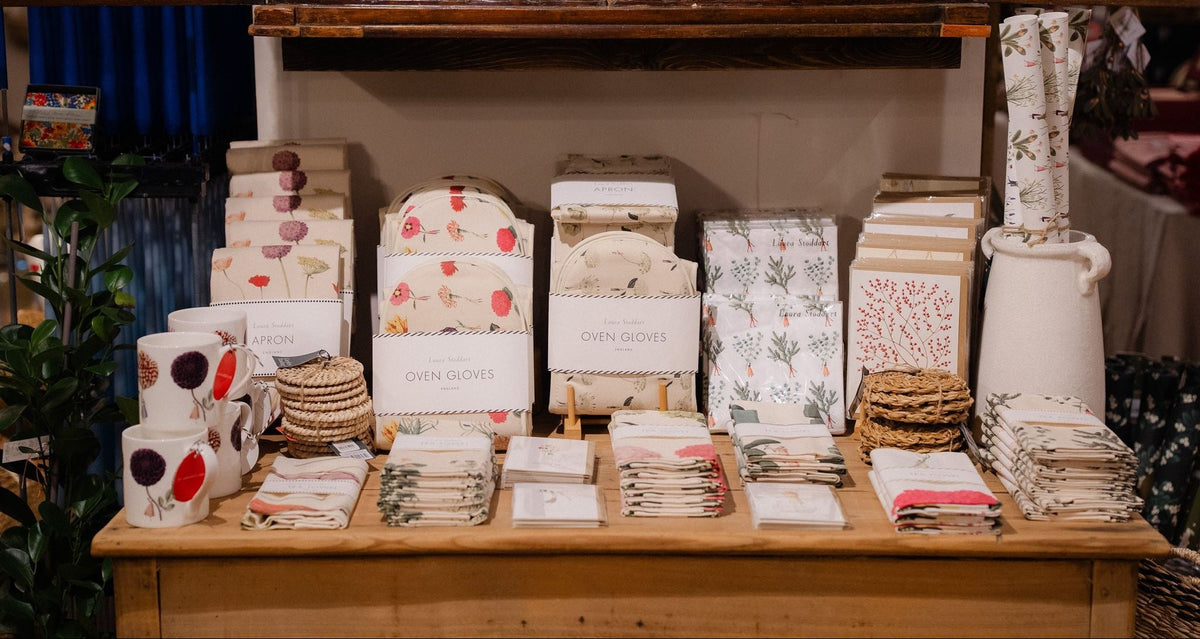Kitchen Textiles | Tea Towels, Aprons & Oven Gloves | Mad Lilies