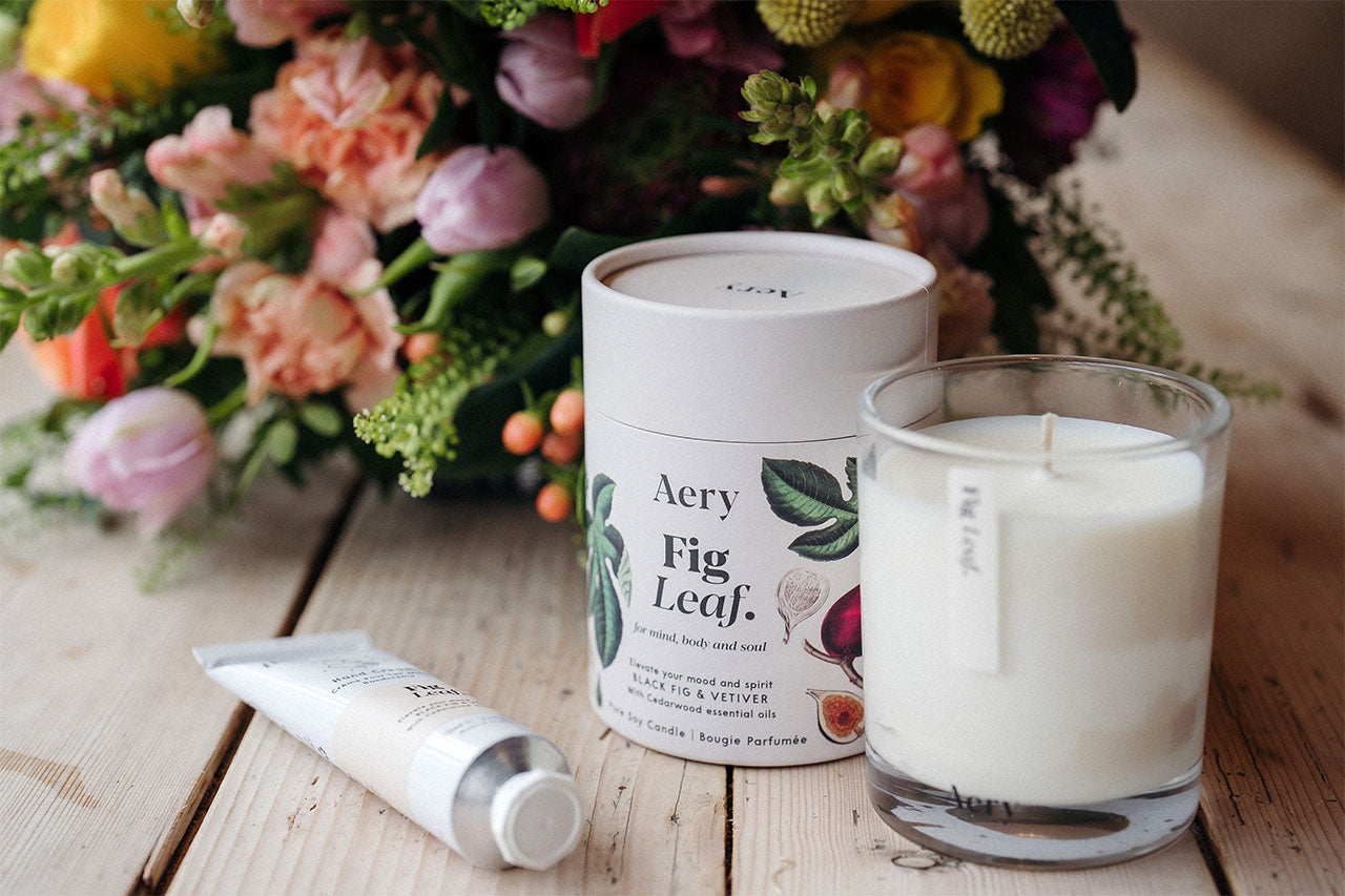 Sweet, earthy fig with violet leaf and cedarwood