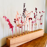Flower Stem Keeper – Effortless Way to Display Seasonal Flowers at Home
