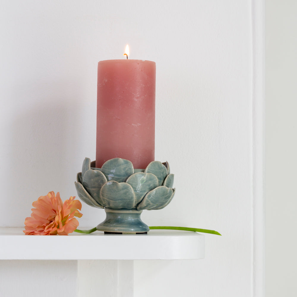 Artichoke leaf ceramic candle holder