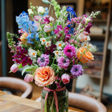 The Crowd Pleaser – Mother’s Day Vase Arrangement