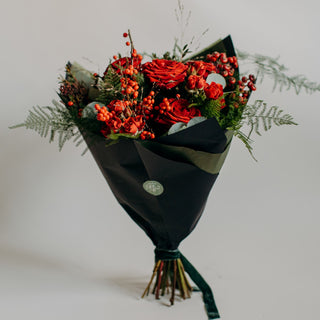 St Nick Bouquet