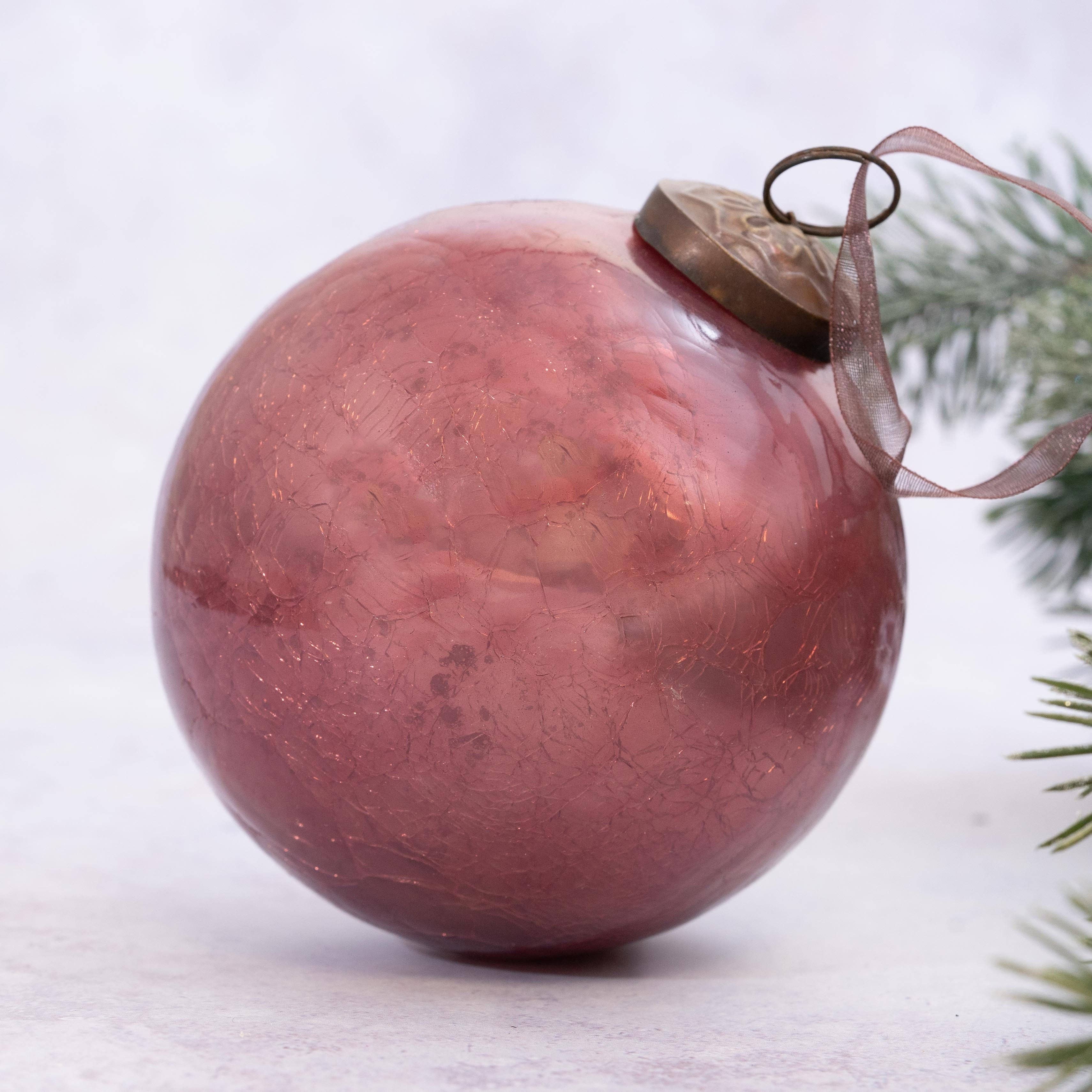 Extra large 10cm mauve crackle hand-blown glass Christmas bauble with ornate bronze cap and organza ribbon