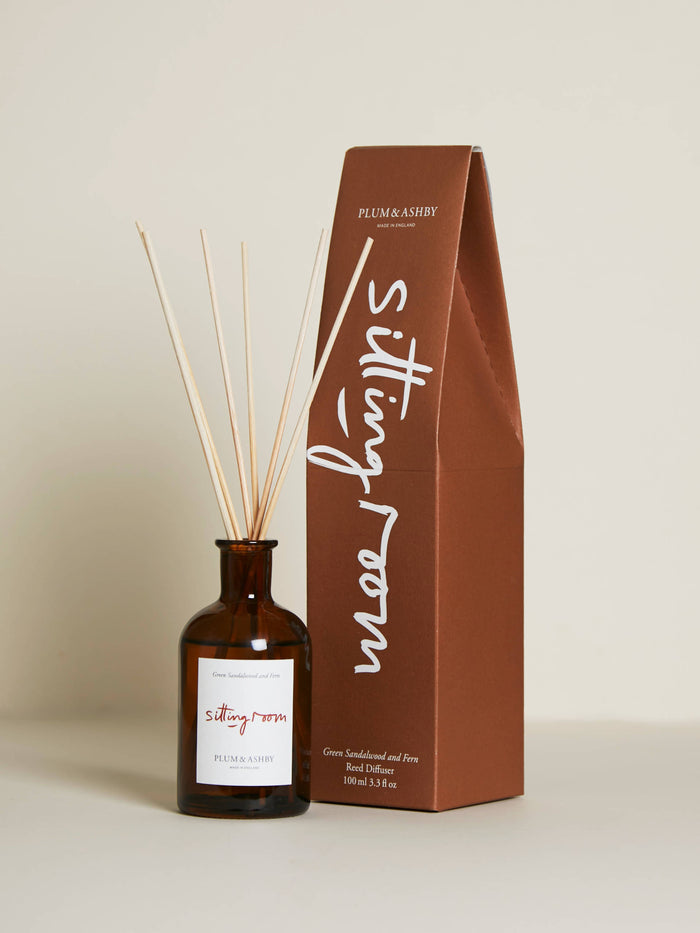 Plum & Ashby Sitting Room reed diffuser with Green Sandalwood & Fern fragrance, luxury home scent with sandalwood, vetiver and fresh green notes.