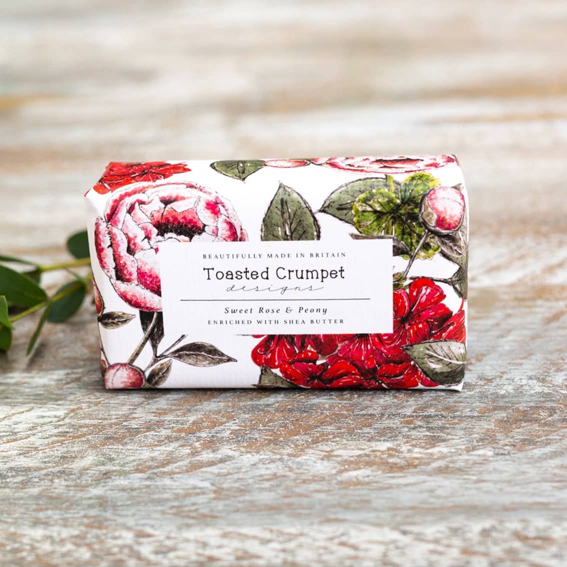 Shop Sweet Rose & Peony Soap by Toasted Crumpet. A luxury 190g floral soap bar with a soft, romantic fragrance—perfect for gifting.