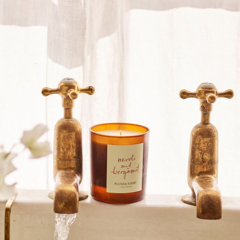A candle that shimmers with warmth — the very essence of an English summer’s day