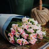 Tulip Bloom Gift Wrap